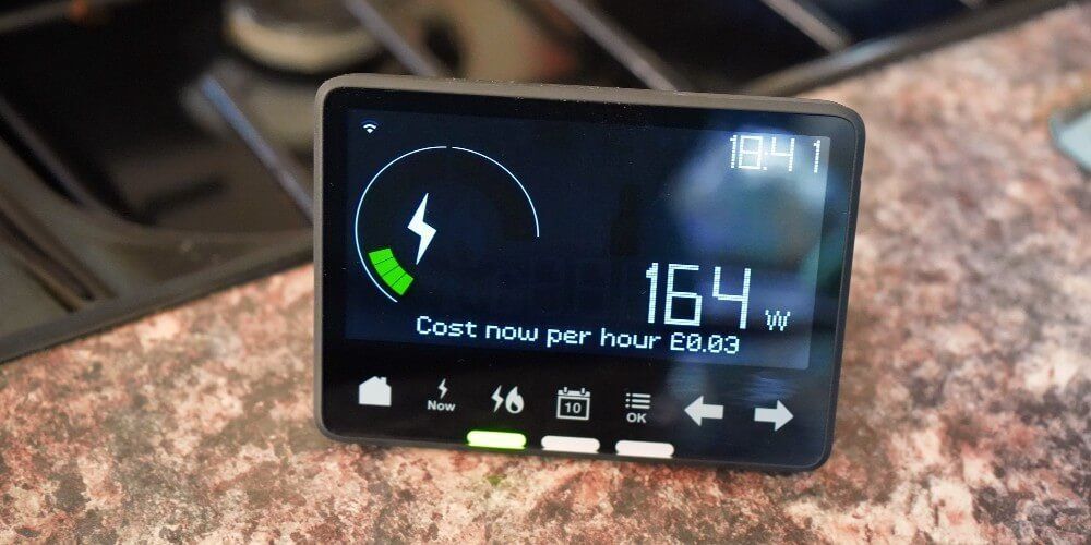 Household smart meter on a cooker