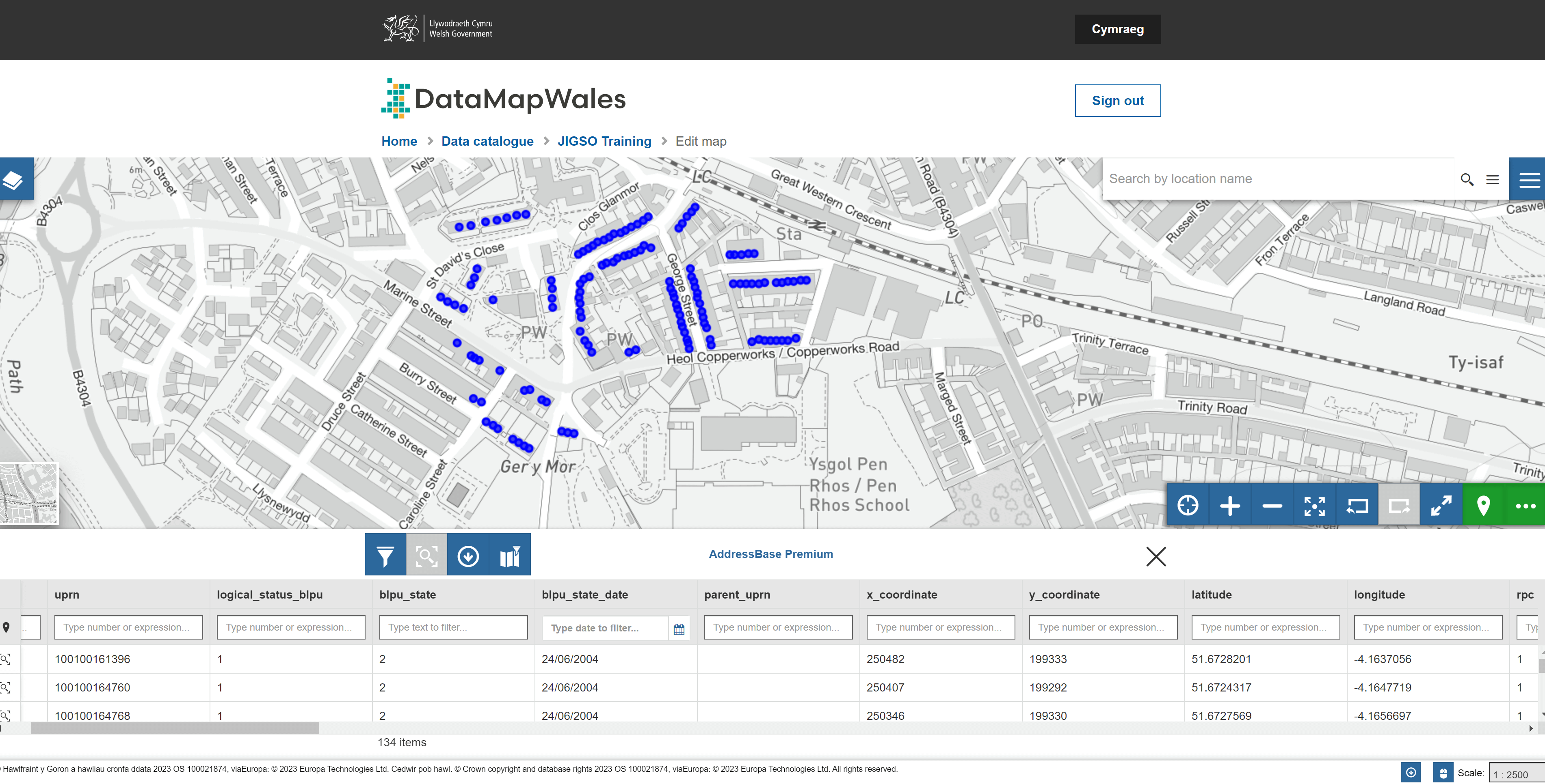 Querying attributes of a filtered dataset