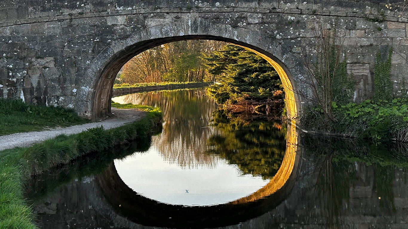 GEOPLACE 2026 1366x768px 03 empty